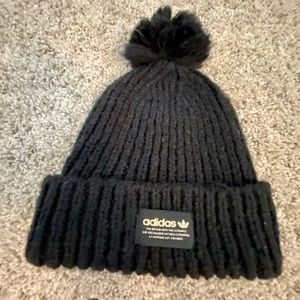ADIDAS BEANIE